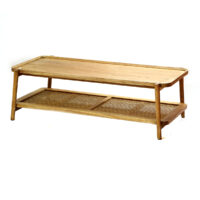 שולחן מלבני מעץ מלא בשילוב רטאן