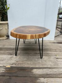 שולחן אובלי עץ טיק רגלי ברזל